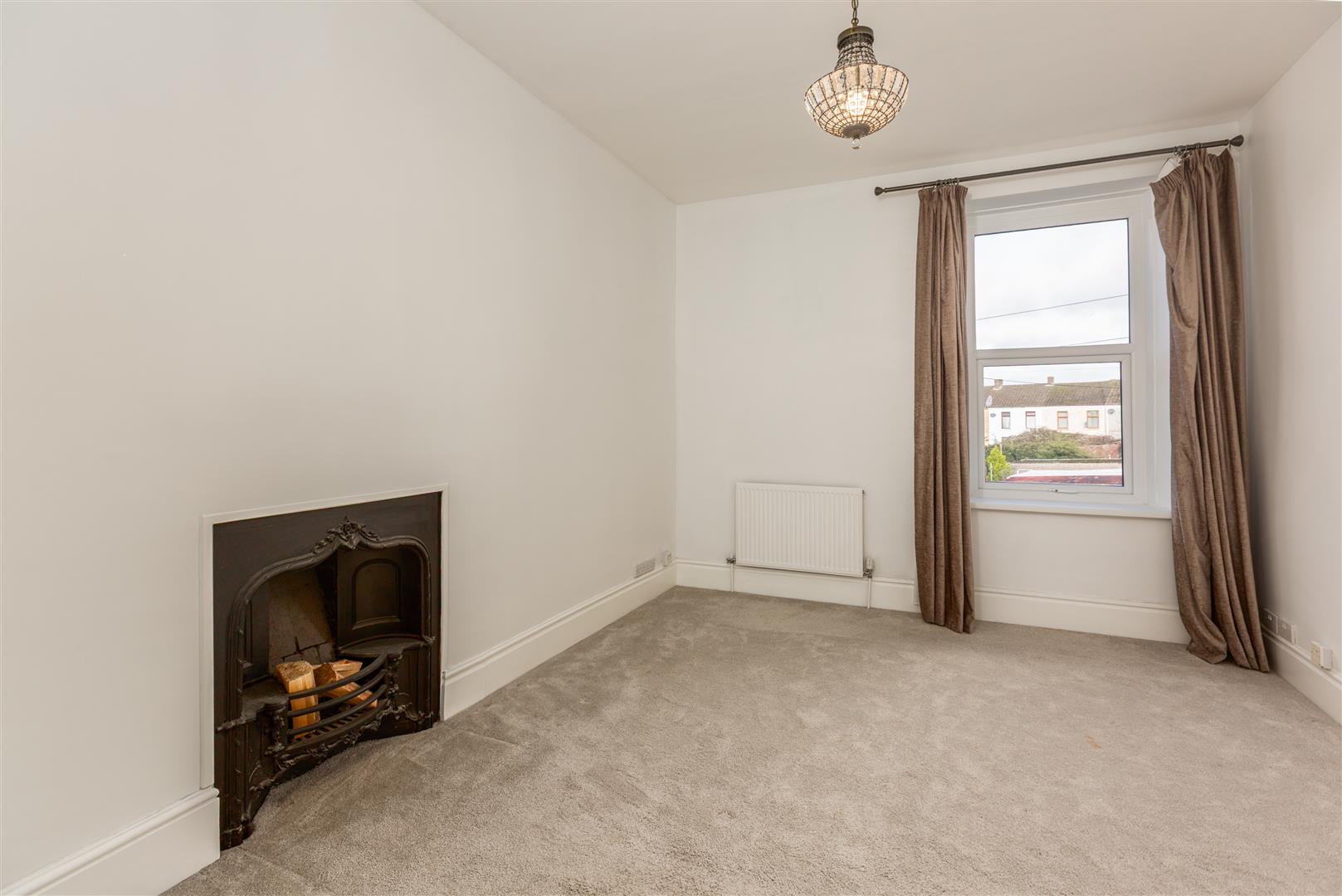 Queen Victoria Road, Llanelli, SA15 2TL